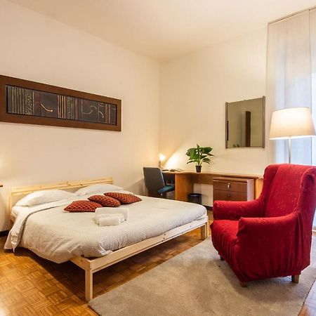 Central Guest House Milan Exterior photo